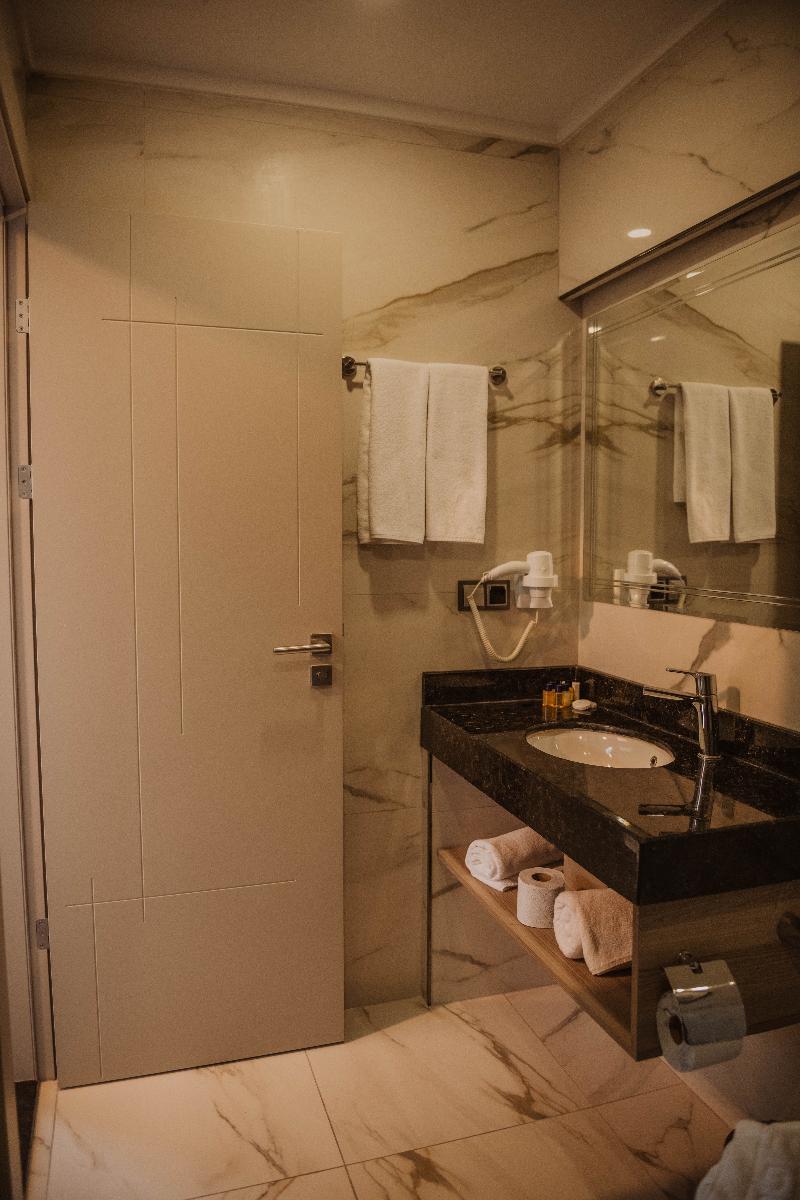 Peerless Villas Hotel - Oda