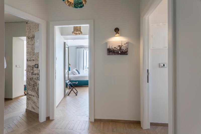 Seaview Luxury Retreat - Lobi