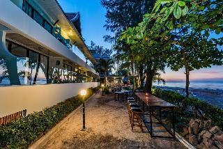 Thai Kamala Beach Front fotoÄŸrafÄ±