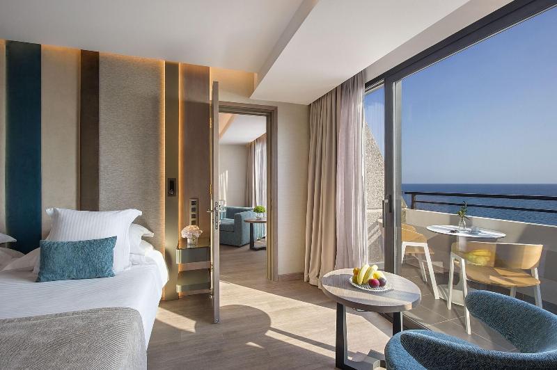 Amathus Beach Hotel Limassol - Oda