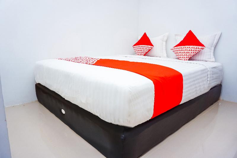 OYO 433 Nelvi Guest House Syariah - Oda
