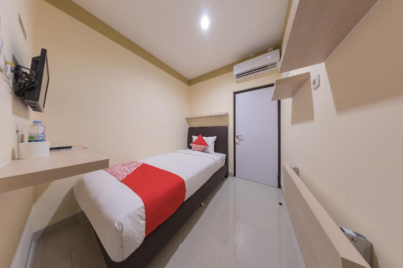 OYO 478 Balcon Biru - Oda