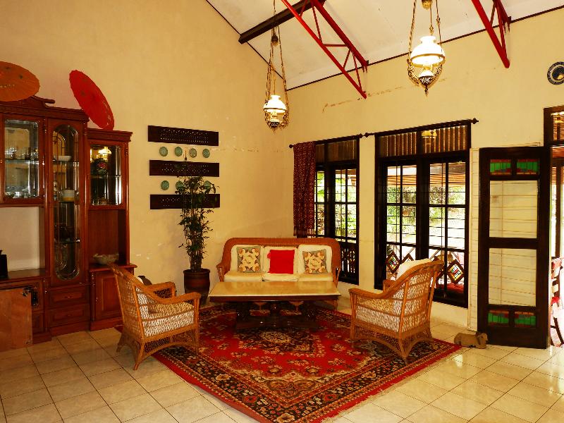 OYO 604 Cemara S Homestay - Genel