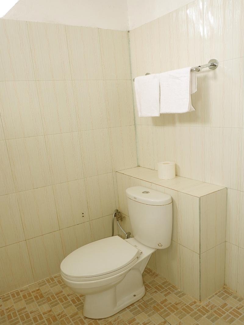 OYO 604 Cemara S Homestay - Oda