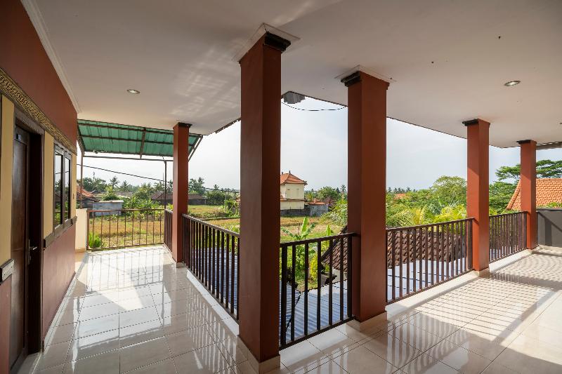 Apartmen Kak Okoh - Lobi