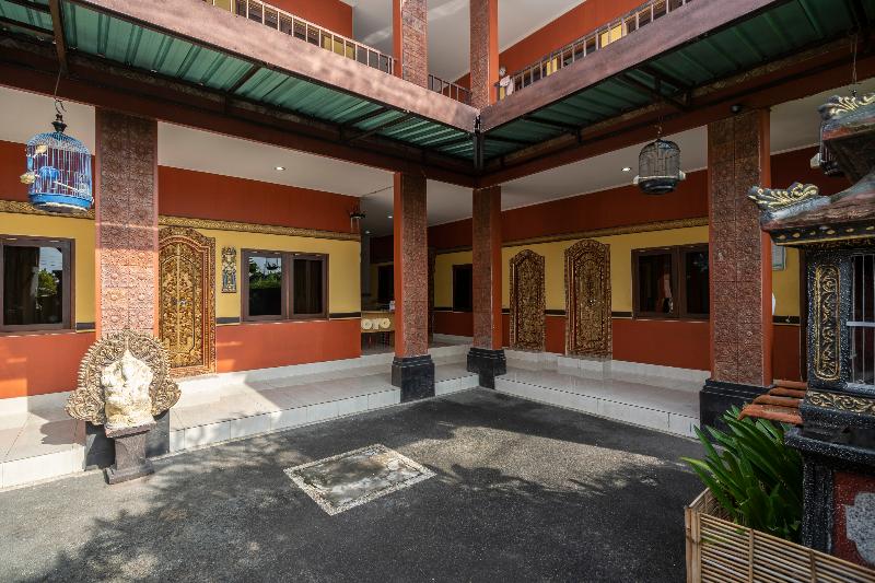 Apartmen Kak Okoh - Lobi