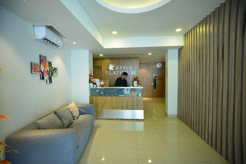 Super OYO 101 Apple Platinum - Lobi