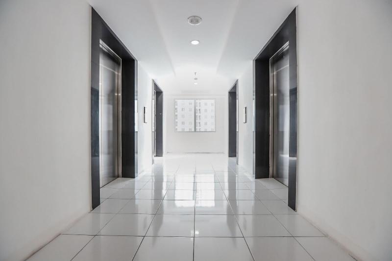 Oyo 129 Bassura City Apartment - Lobi