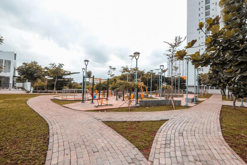 Oyo 129 Bassura City Apartment - Genel