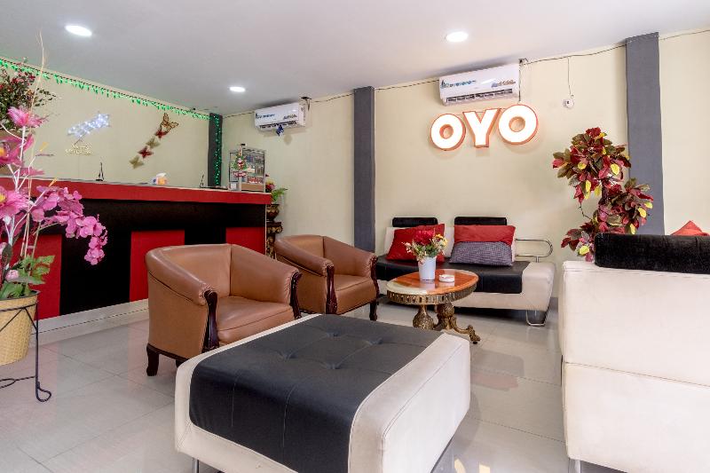 Super OYO 283 Helvetia Residence - Lobi