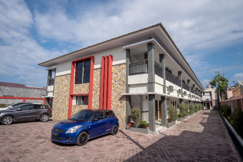 Super OYO 283 Helvetia Residence - Genel