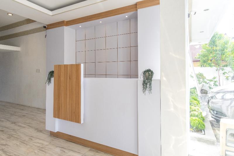 Super OYO 293 Mutiara Hijau Suites Syariah - Lobi