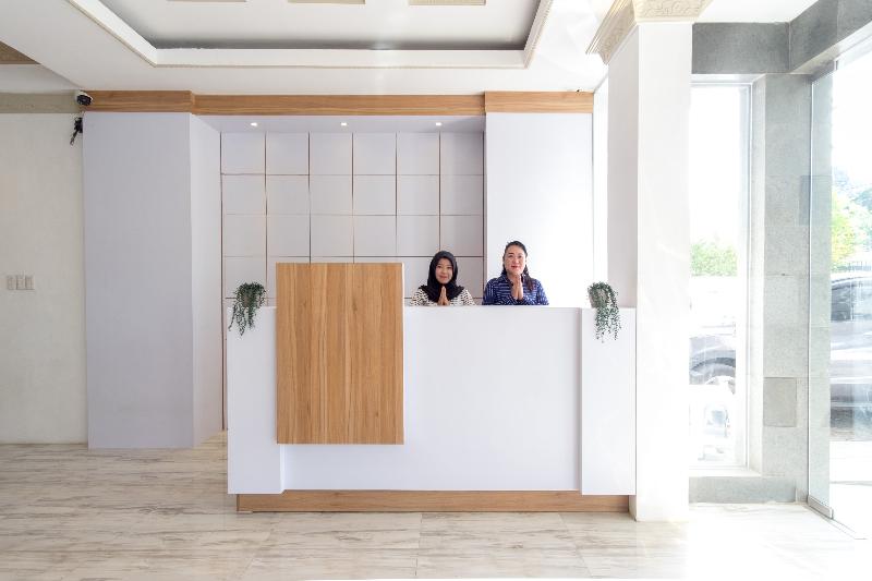 Super OYO 293 Mutiara Hijau Suites Syariah - Lobi