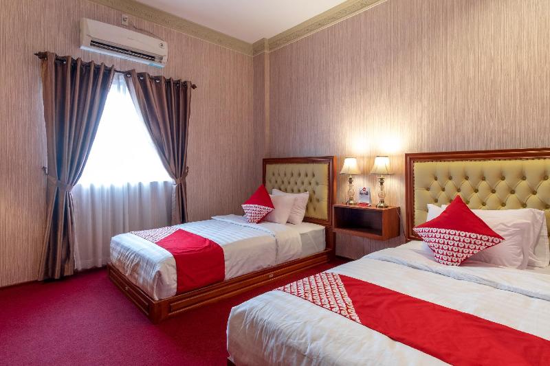 Super OYO 293 Mutiara Hijau Suites Syariah - Oda