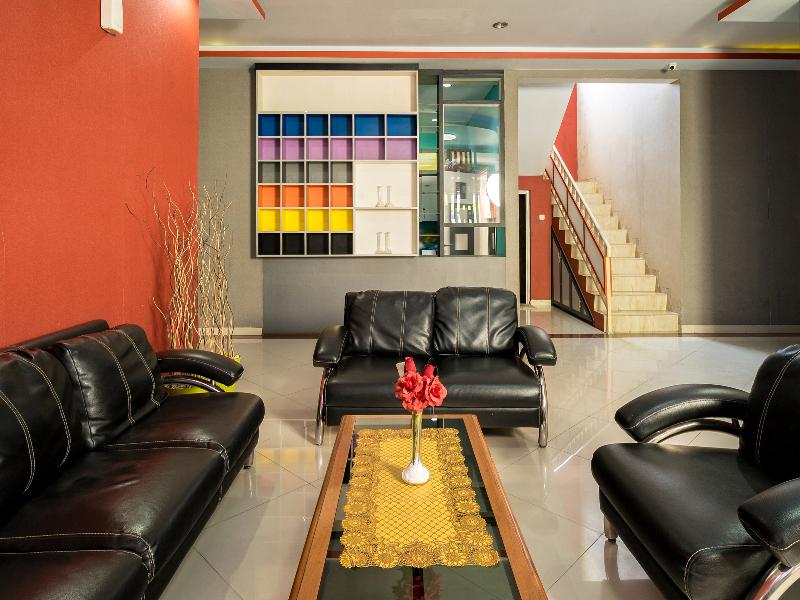 De Kayakini Hotel - Lobi