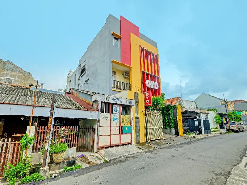 Super OYO 389 Sky Guesthouse - Lobi