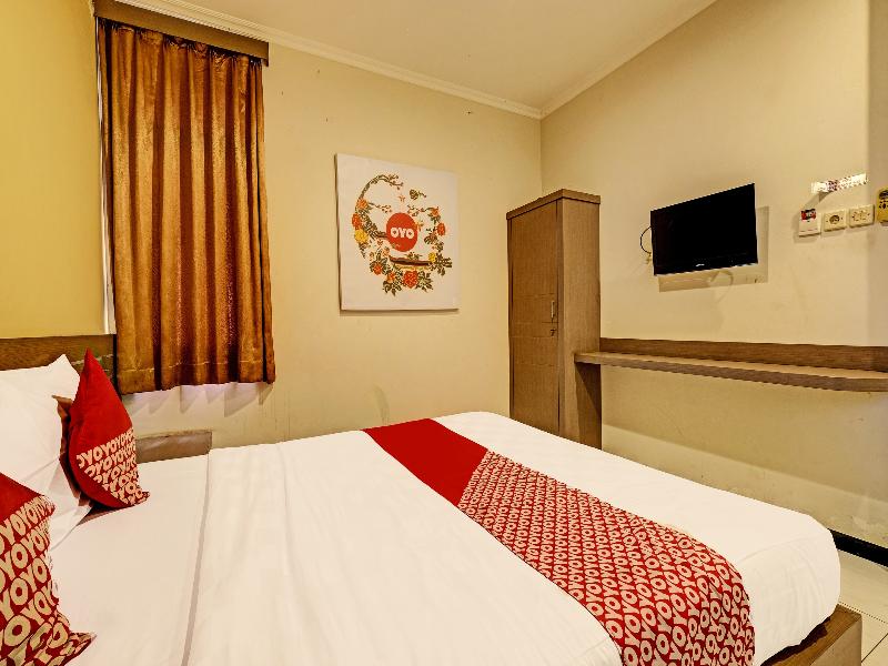 Super OYO 389 Sky Guesthouse - Oda