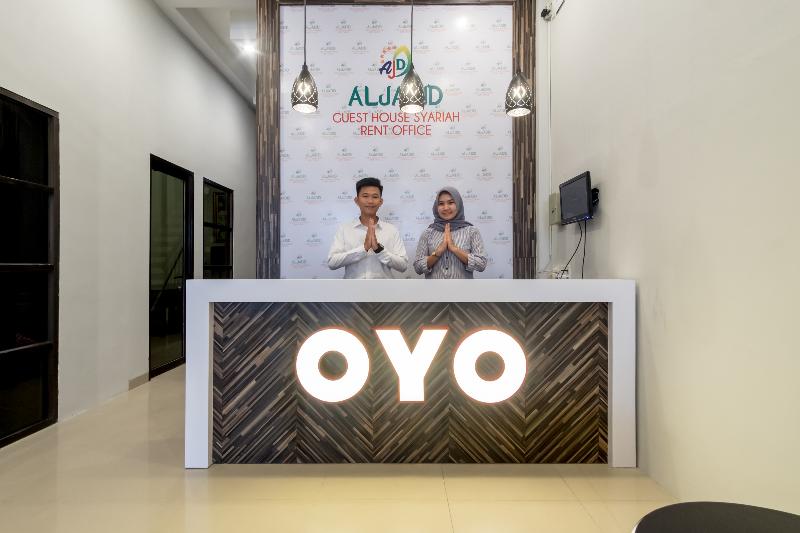 Hotel O Aljadid Near Masjid Raya Al Mashun Sm Raja - Lobi