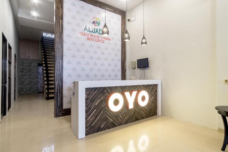Hotel O Aljadid Near Masjid Raya Al Mashun Sm Raja - Lobi