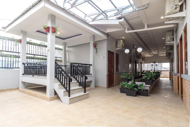 Hotel O Aljadid Near Masjid Raya Al Mashun Sm Raja - Genel