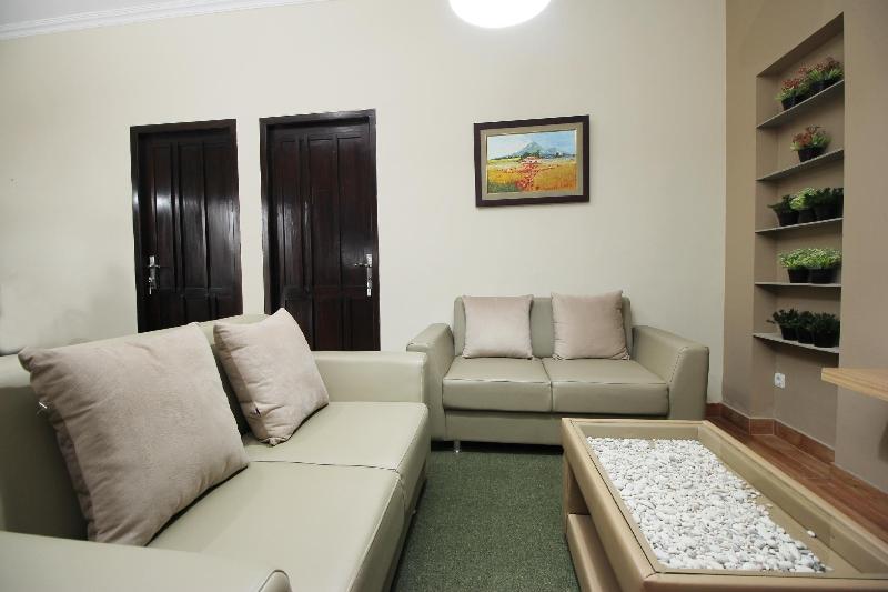 OYO 572 Omah Gedongkuning Syariah Homestay - Lobi