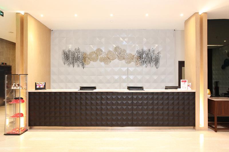 Swiss-Belinn Modern Cikande - Lobi