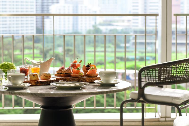 Dusit Suites Hotel Ratchadamri Bangkok - Oda