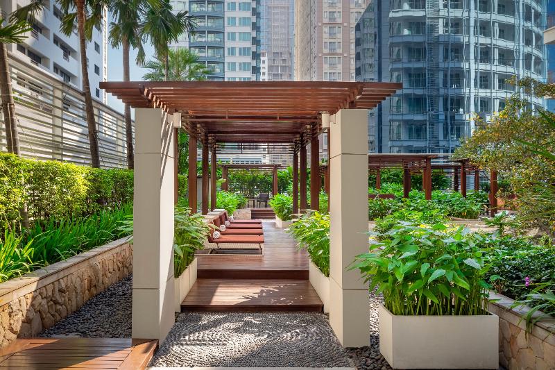 Dusit Suites Hotel Ratchadamri Bangkok - Teras
