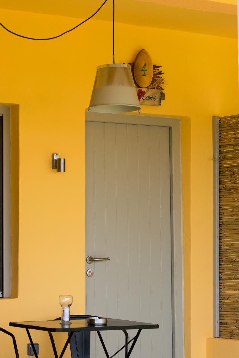 Rooster Guesthouse Rooms - Genel