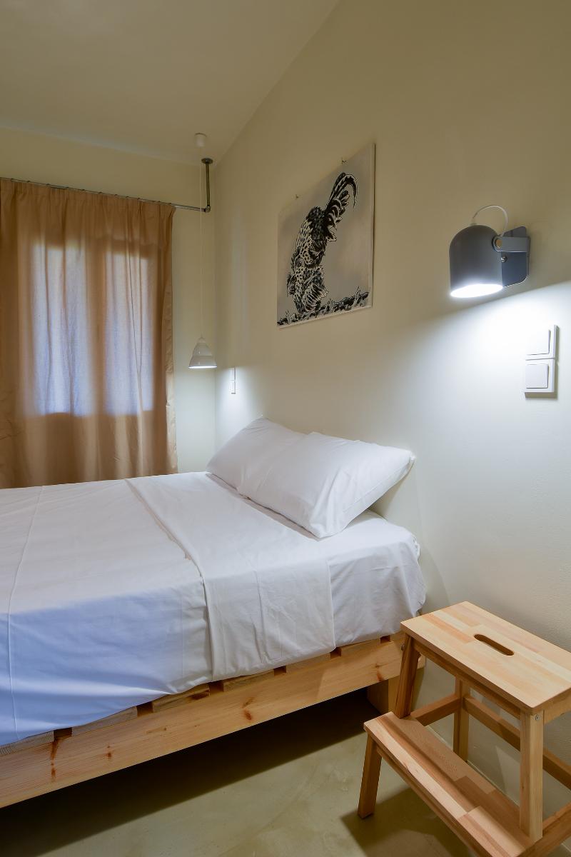 Rooster Guesthouse Rooms - Oda