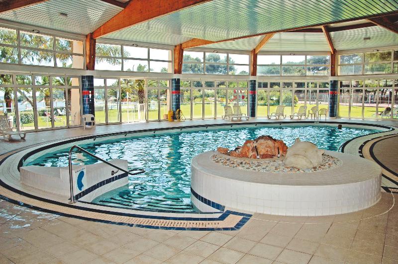 Club Vacances Bleues Plein Sud - Havuz