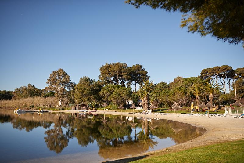 Club Vacances Bleues Plein Sud - Plaj