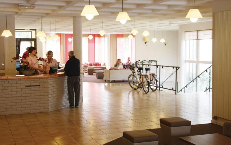 Club Domaine Chateau Laval - Lobi