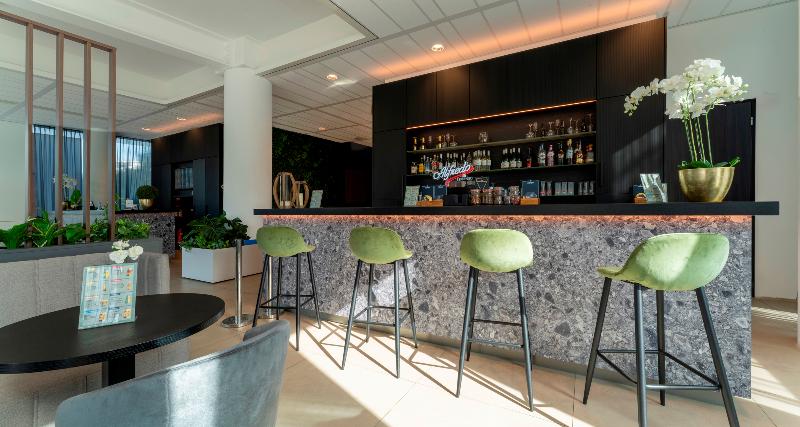 PLAZA Premium Almere - Bar