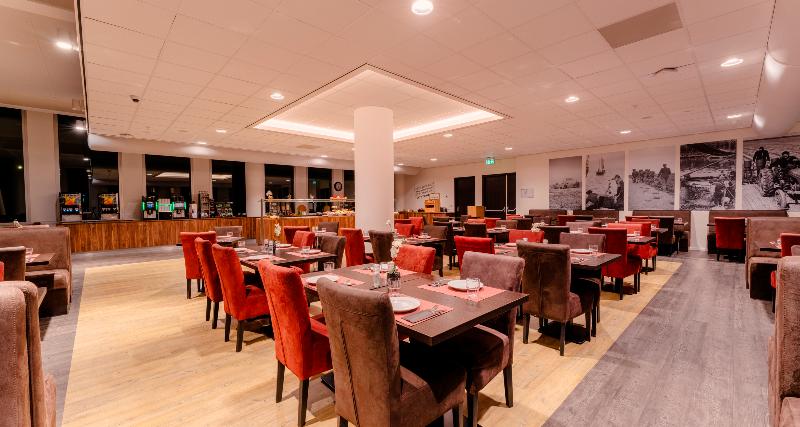 PLAZA Premium Almere - Restoran