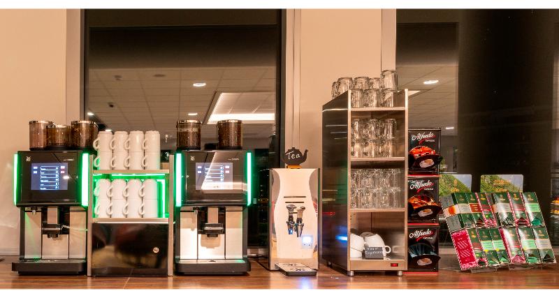 PLAZA Premium Almere - Restoran