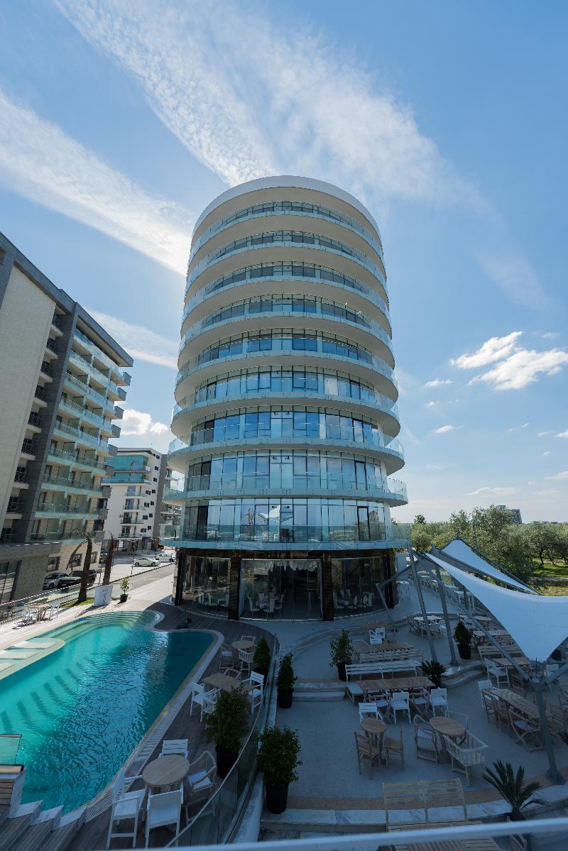 White Tower Mamaia - Genel