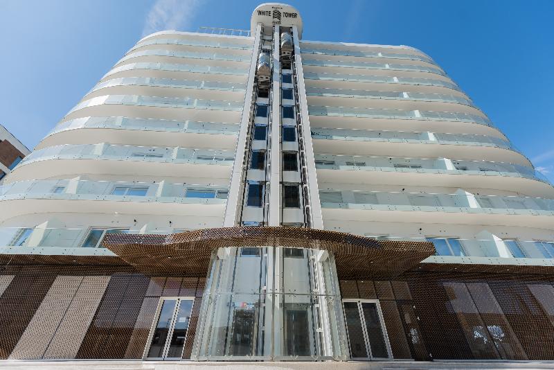 White Tower Mamaia - Genel