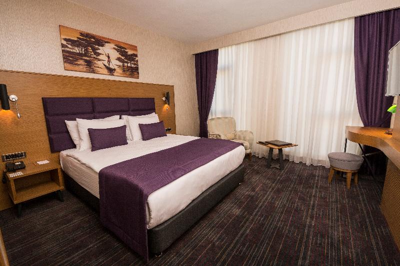 New Garden Hotel - Oda