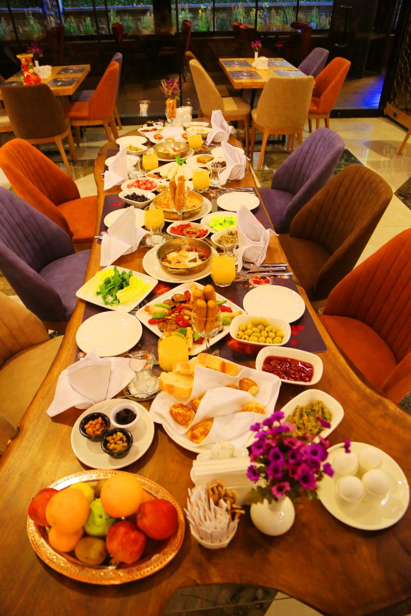 New Garden Hotel - Restoran