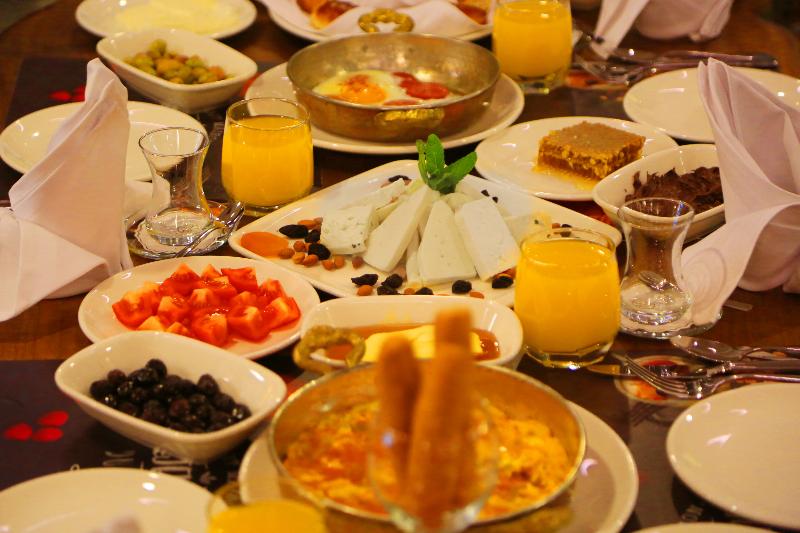 New Garden Hotel - Restoran