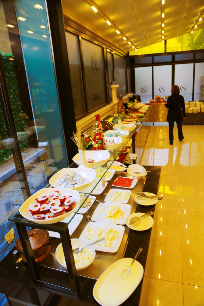 New Garden Hotel - Restoran
