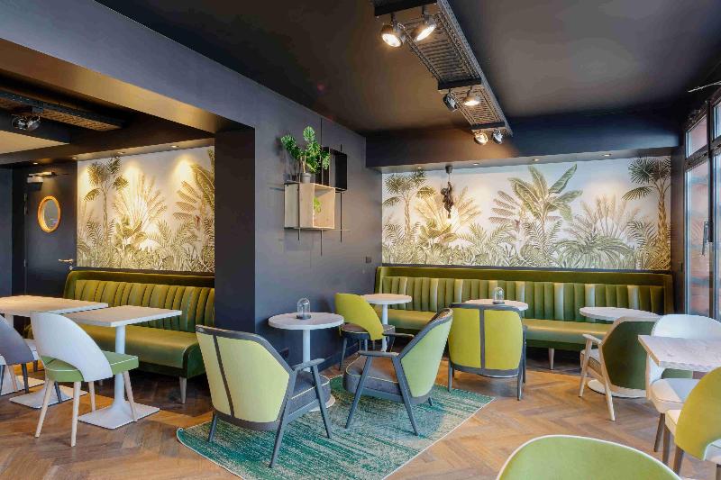 Kyriad Crépy En Valois - Restoran