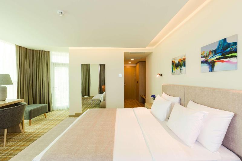 Best Western Premier Batumi - Oda