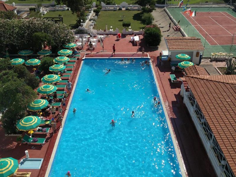 International Resort - Havuz