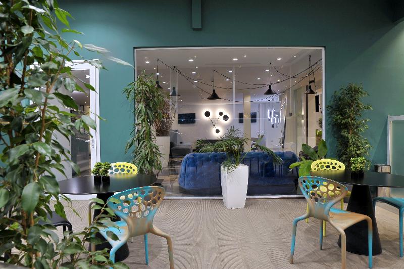 Athenaeum Smart Hotel - Lobi