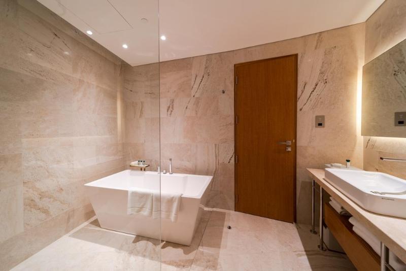 Five Jumeirah Village - Lobi