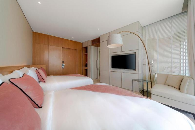 Five Jumeirah Village - Oda