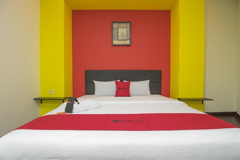 RedDoorz near ITC Mangga Dua - Oda