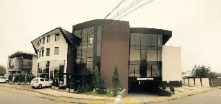 Charter Otopeni otel fotoğrafı